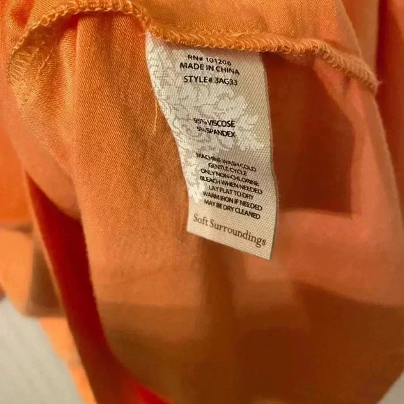 Nwot Soft Surroundings wrist tie 3/4 sleeve top - Picture 4 of 5